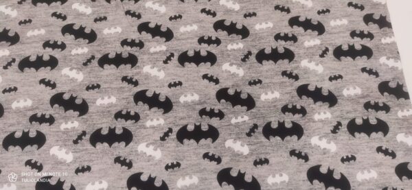 Teplakovina s motívom BatMan sivá